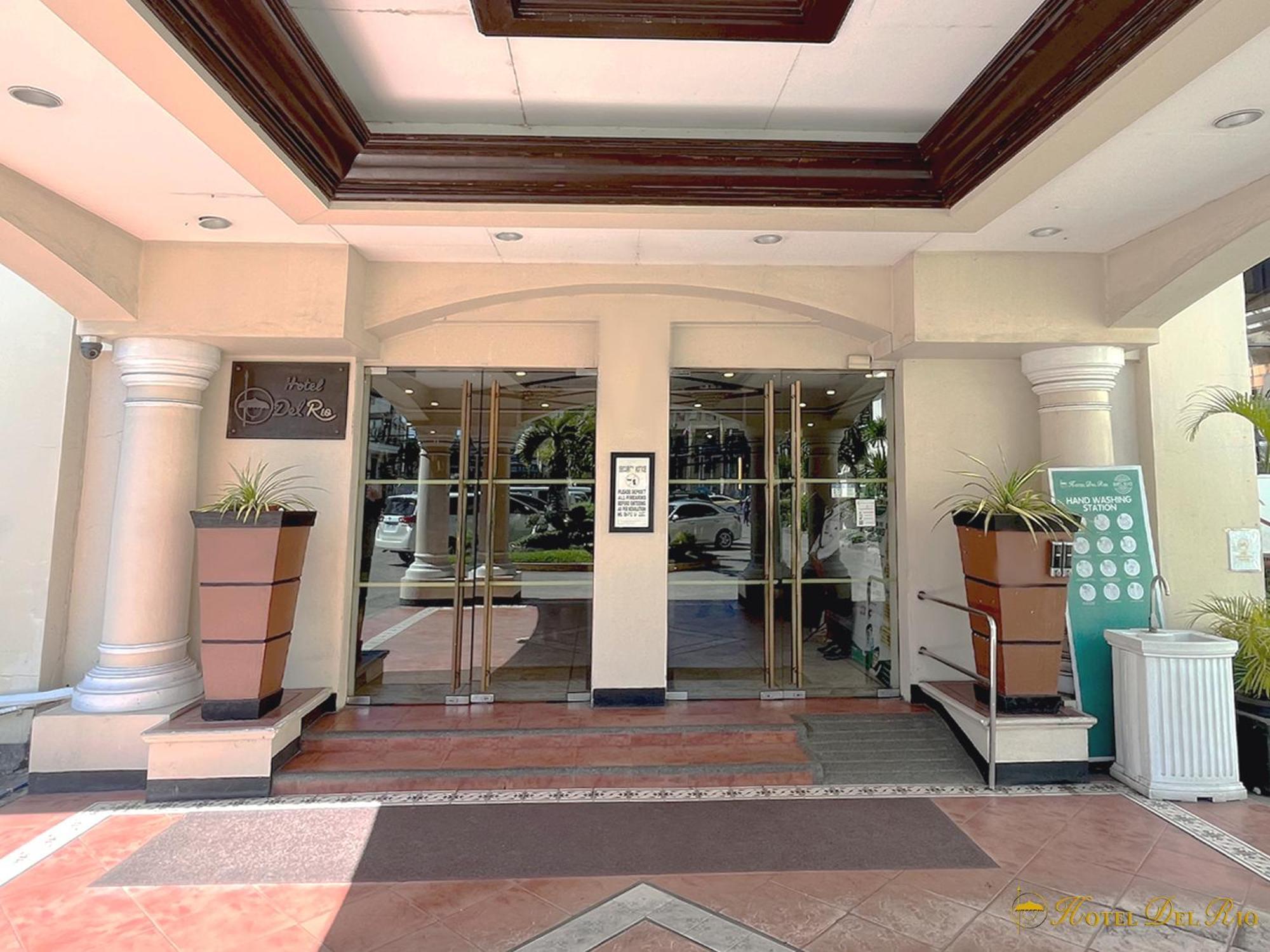 Hotel Del Rio Iloilo City Exterior foto
